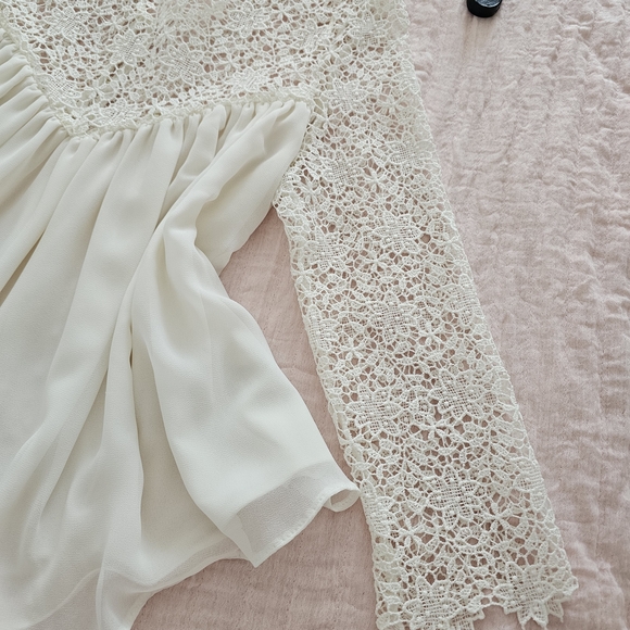 Zara Cream Lace Top - Picture 2 of 5